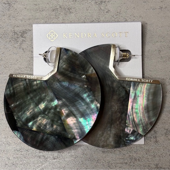 Kendra Scott Jewelry - Kendra Scott Kai Hoop Earrings in Black Mother of Pearl